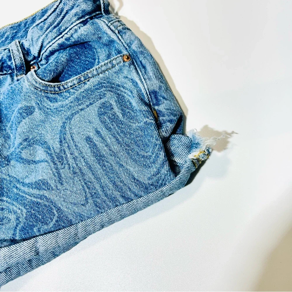 Pacsun jean shorts High Rise Festival jean shorts 100% cotton women Size 28